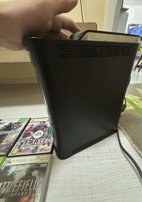 Xbox 360 512GB 20-30 игры есть