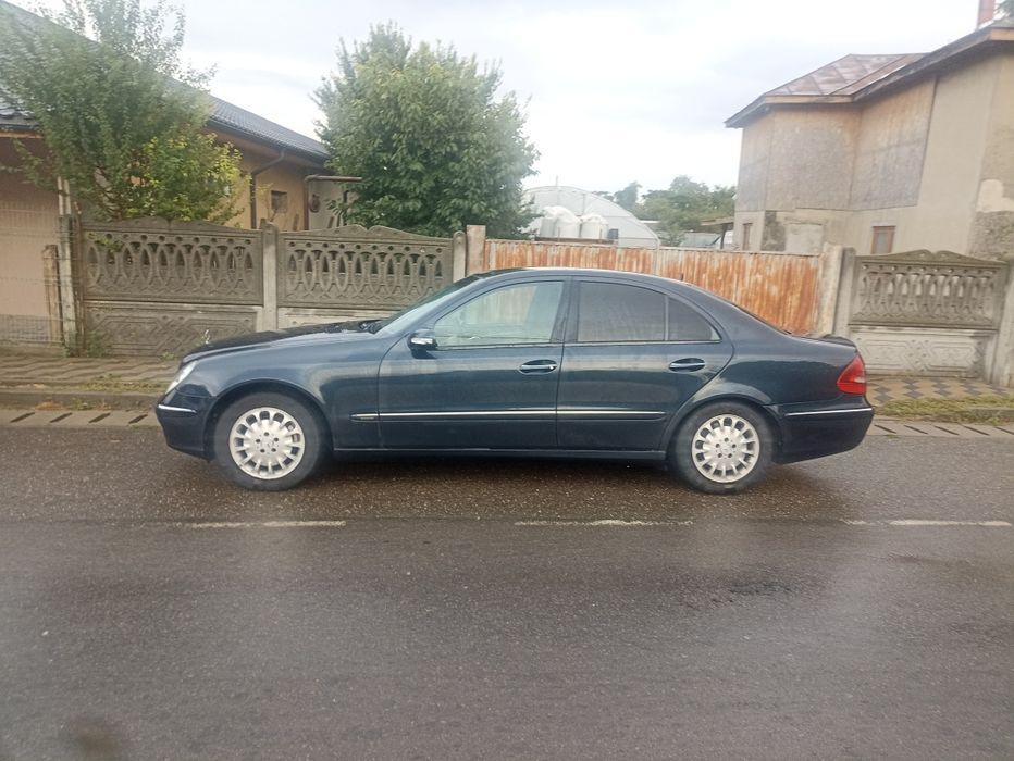 Mercedes Benz w211 2.2 150 cp automat, accept și unele schimburi