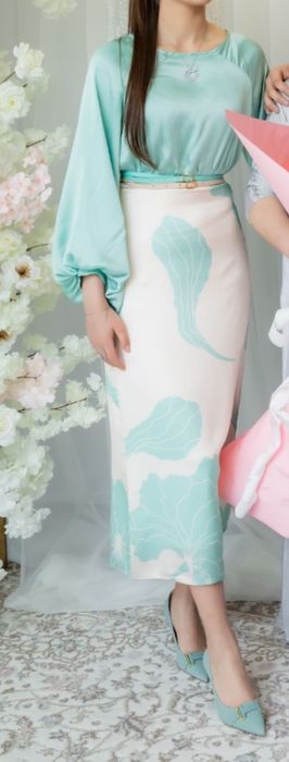 Платье вечернее,идеальное состояние