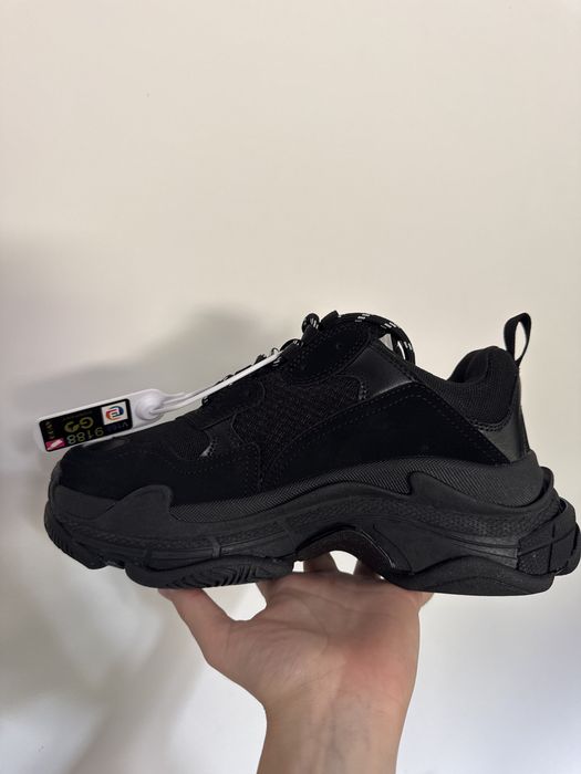 Balenciaga Striple S Full Black