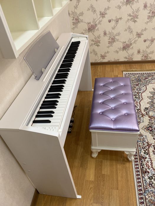 Электронный фортепиано “Casio”