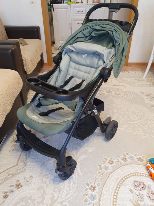 Продам коляску детскую