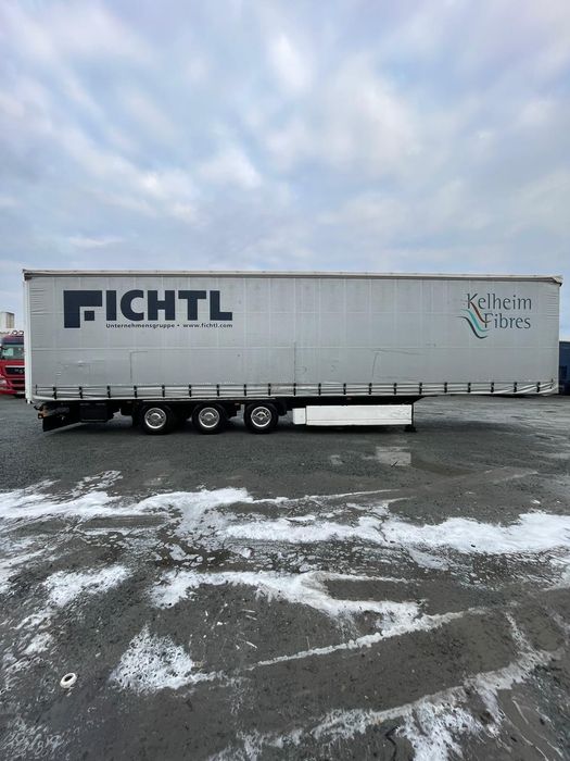 Semiremorca Krone mega