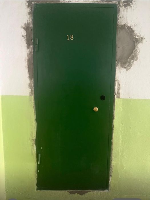 Продам дверь входную