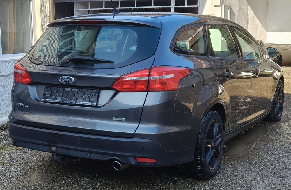 FORD Focus 2016 — imagine 5