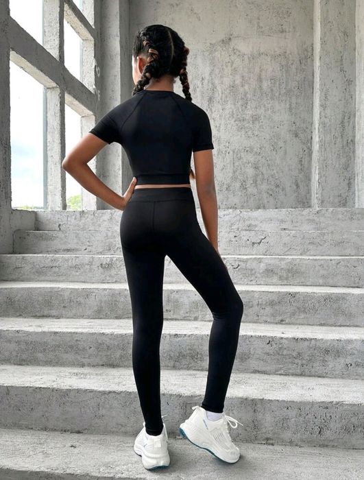 Спорт одежда для девочек