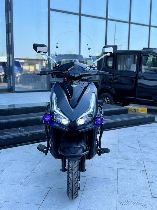 Elektron skuter 1500W, 70 km/soat, 100–120 km/zaryad