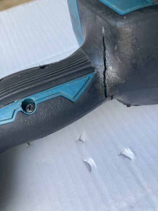 Autofiletanta Makita DDF 484 cu Defect 18v doar  Corp