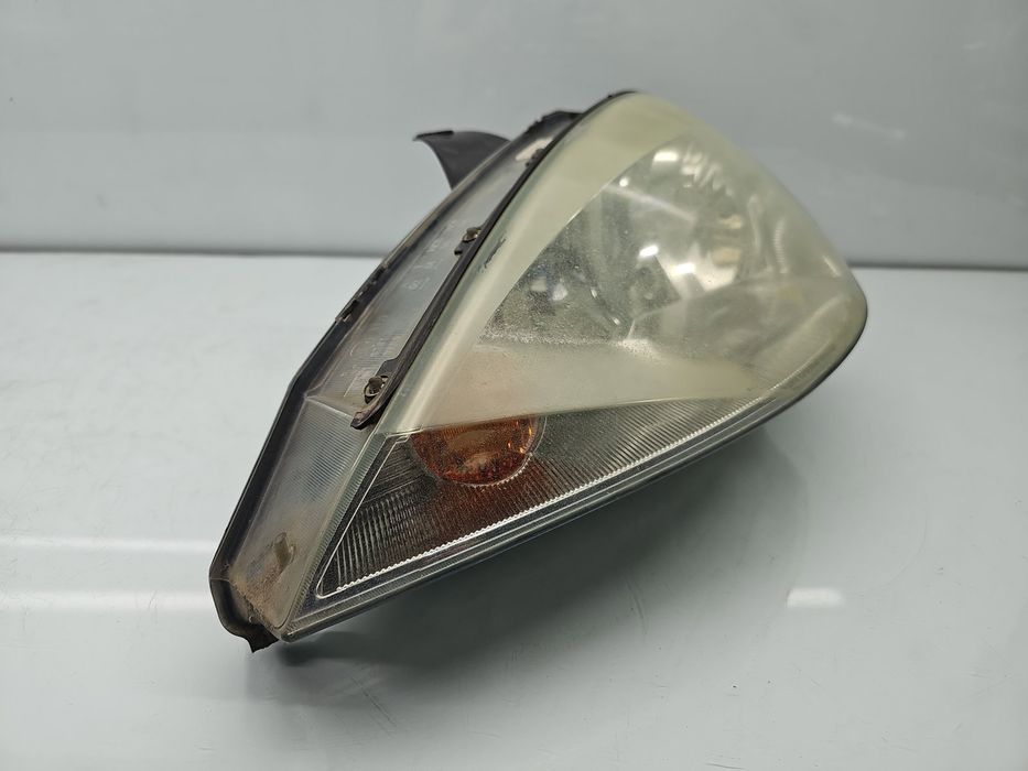 Far stanga Ford Focus 1 [Fabr 1998-2005] Break  2M51-13W030-BD