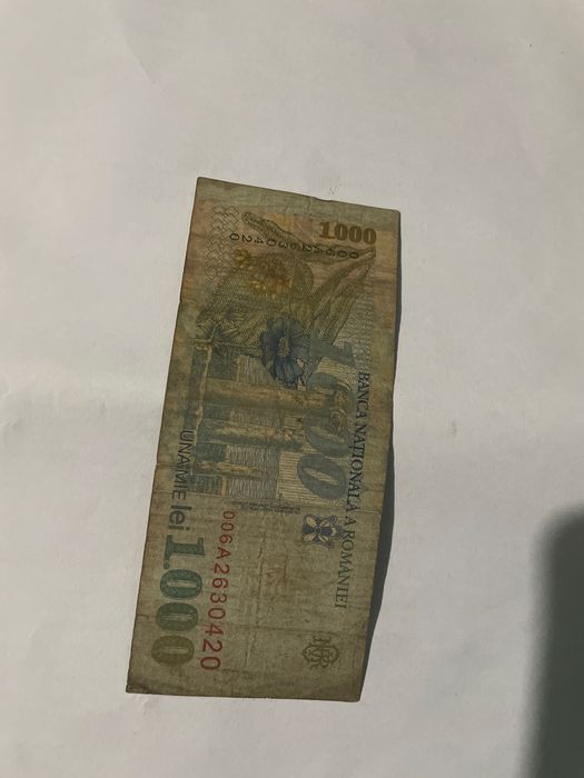 Vand bacnote vechi de 1.000,2.000,5.000 si 50.000