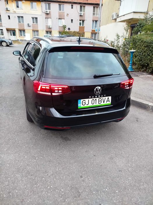 VOLKSWAGEN Passat 2022 — imagine 3