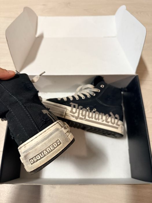 Dsquared2 BERLIN edition