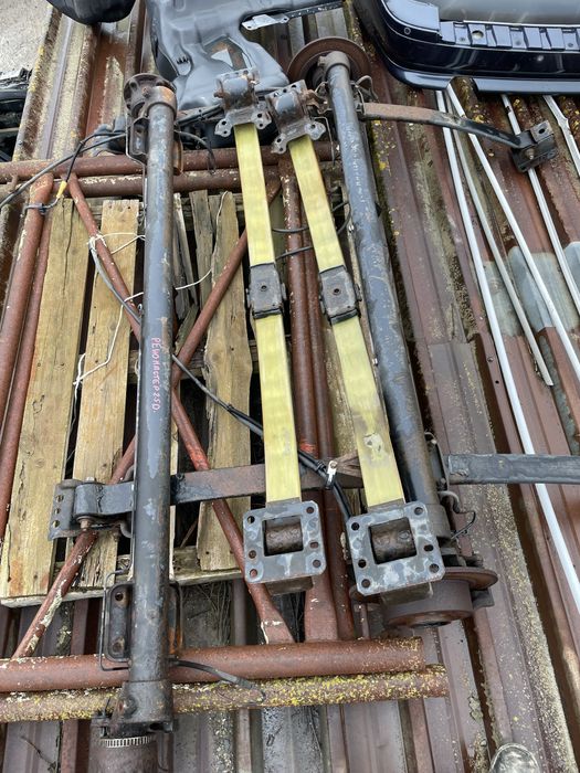 Заден мост и ресори за рено мастър/ renault master 2.5d 2006 г