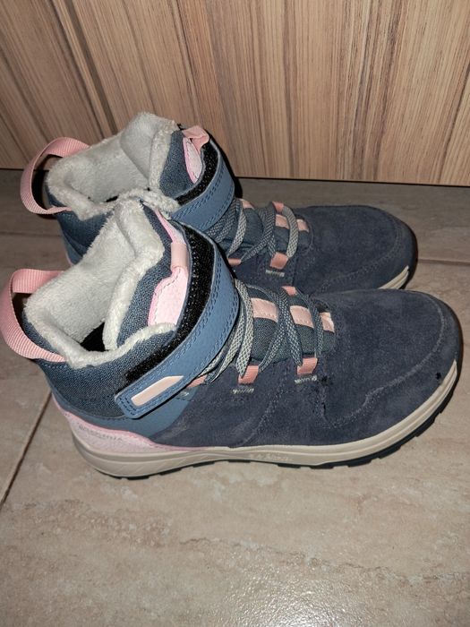 Ghete pt fete, nr. 32 și 33, din piele, impermeabile, Quechua