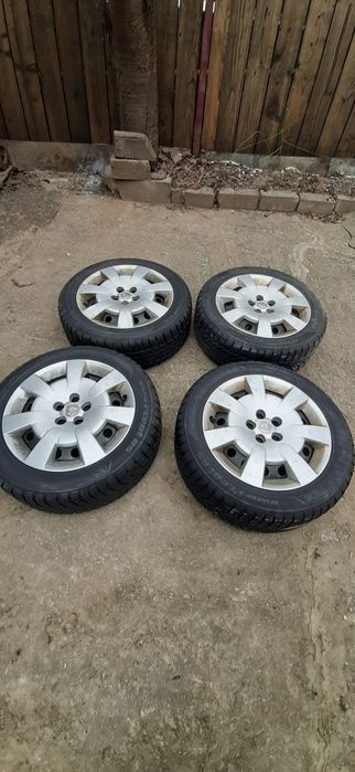 Roți  iarna  Toyota Avensis  t25