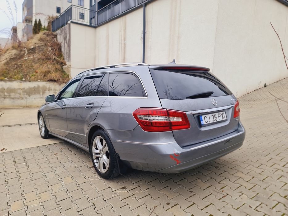 Mercedes Benz E Class 4*4