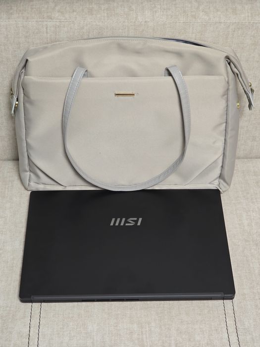 Laptop notebook MSI modern  15 B12M 020XRO