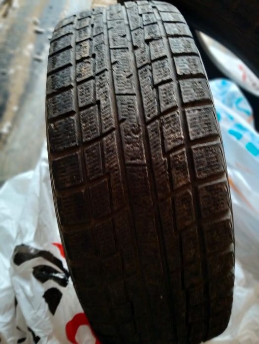 Зимние шины без шипов