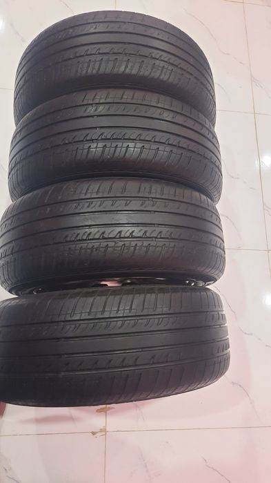 15 Vossen saka diska balon sotiladi