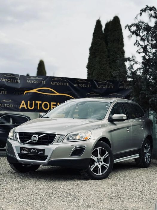 Volvo XC 60 Volvo XC60 , 2.0 diesel , 5 pistoane , model Summum , dotări de top!!