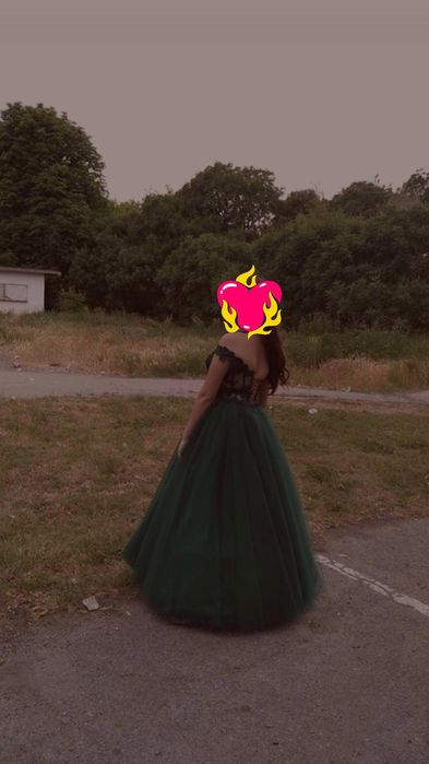 Бална рокля - тъмно зелено