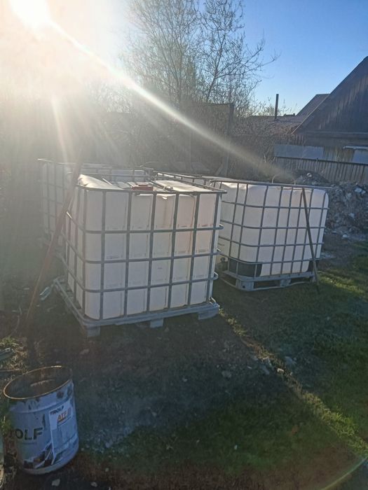 Бачок, емкость 1000 л.