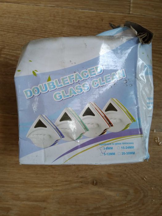 Уред за почистване на прозорци