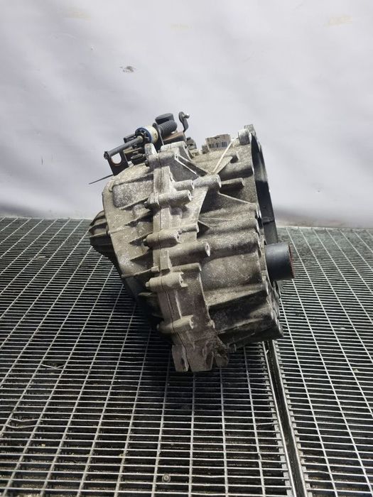 Cutie de viteze Volvo XC90 Facelift 2.4 Diesel 2007 - 2014 185CP Manuala 6 Trepte ...