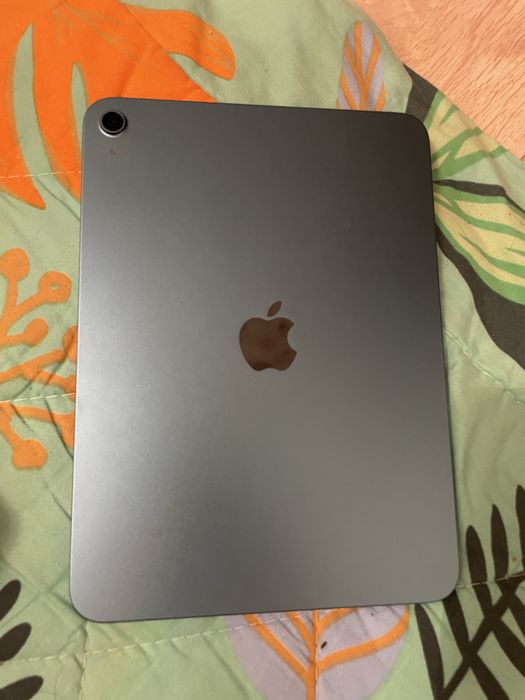 Планшет Apple iPad A16