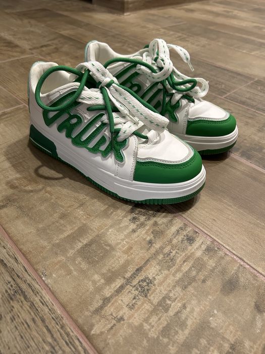 Кожени кецове с ефектни връзки