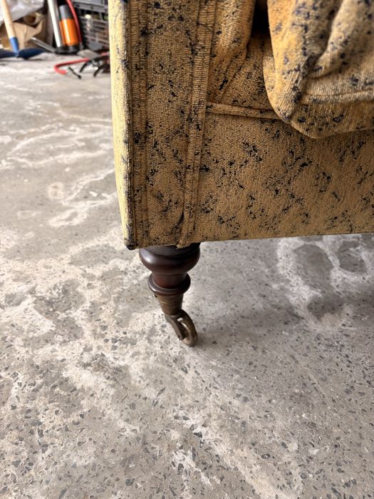 Подарявам два футьойла