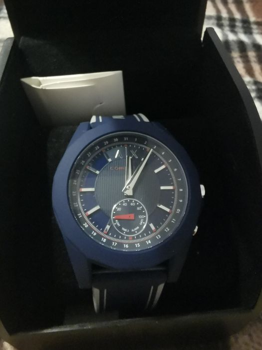 Ceas hibrid Armani Exchange