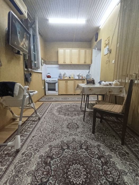 Срочно продаётся 2х-комн квартира 77 серия, кирпичный дом