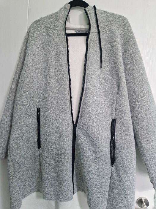 Дамски пухен елек,суичър и яке