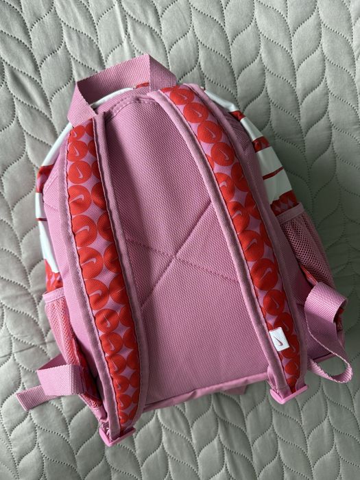 Чанта love moschino,nike раница