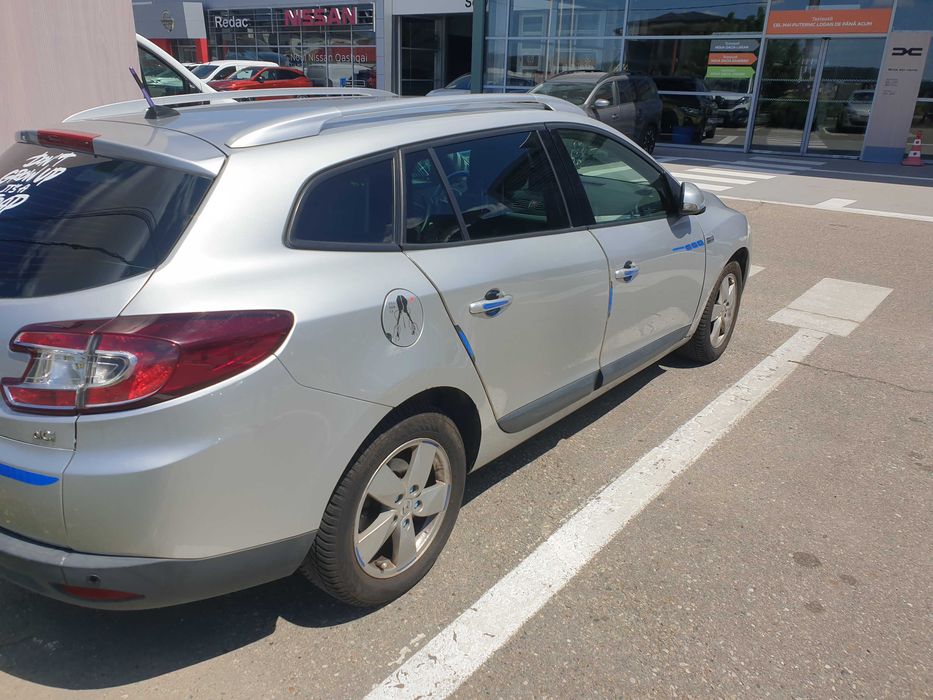 Renault Megane 3 Grandtour 2010 automata