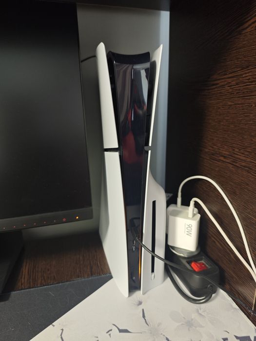 PlayStation 5 slim С подпиской на Год