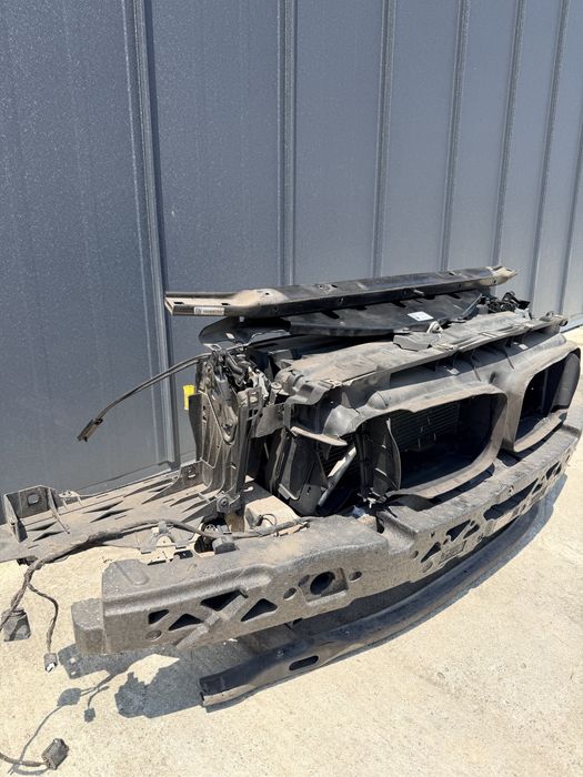 Trager BMW Seria 5 F10 F11 cu radiatoare