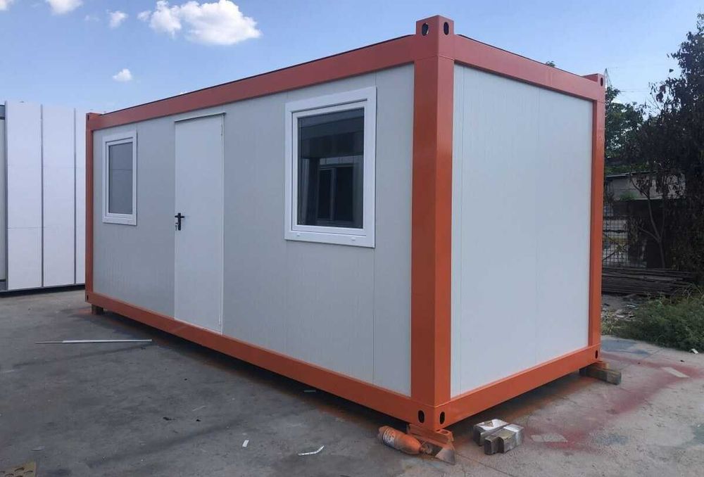 Casa Modulara, Garaje Auto, Containere din panou sandwich termoizolant