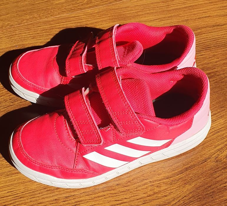 Adidas 33 кожени маратонки с лепенки