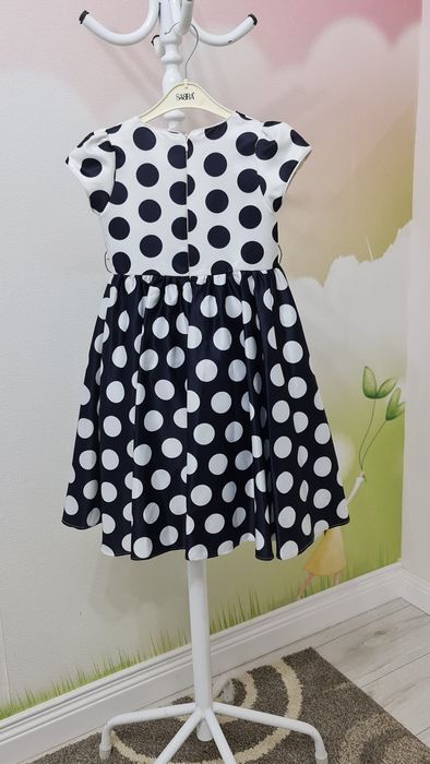 Платье на девочку