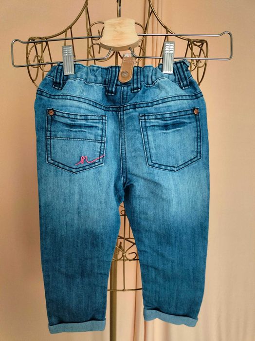 Blugi Next, cu bretele