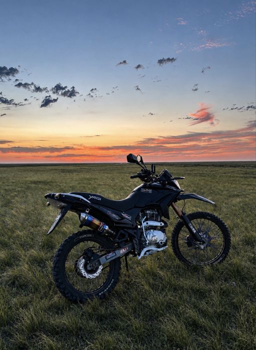 Продам тур эндуро yaqi 250-4