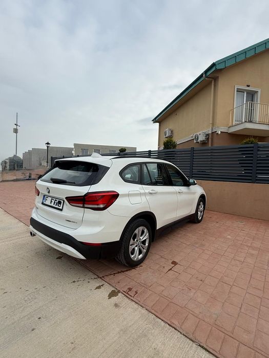 BMW X1 Facelift X Drive plug în hibryd