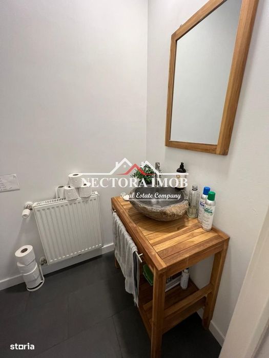 NECTORA IMOB Exclusivitate-Apartament SUPERB 3 cam cu TEREN si terasa