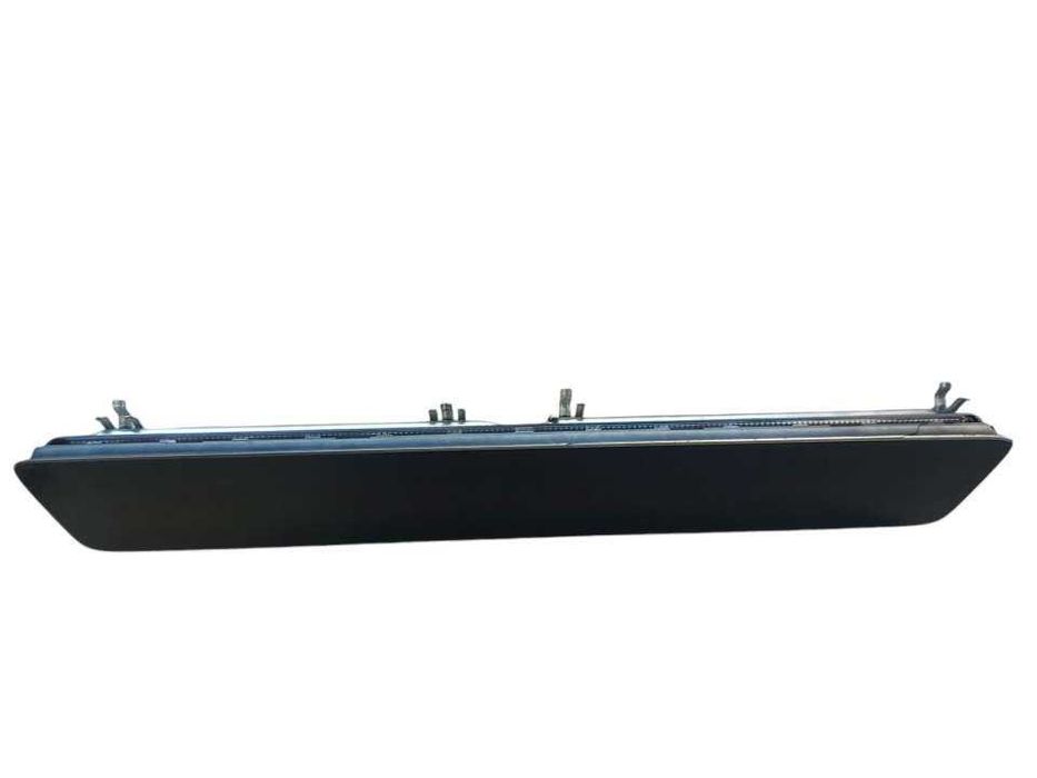 Mercedes E213 Километраж - Дисплей