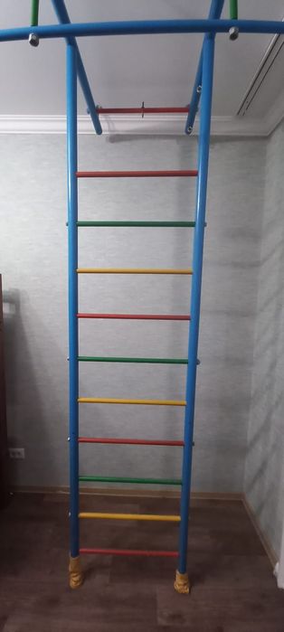 Продам шведскую стенку