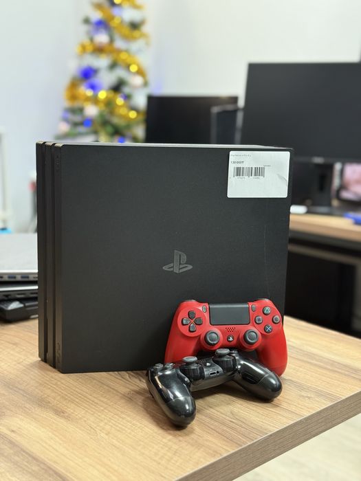 PlayStation 4 Pro + EA Play на 1 год