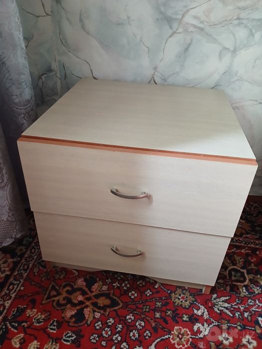Продам б/у тумба прикроватная 50х45х50
