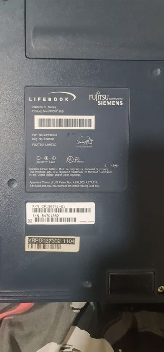 Laptop de colecție Fujitsu